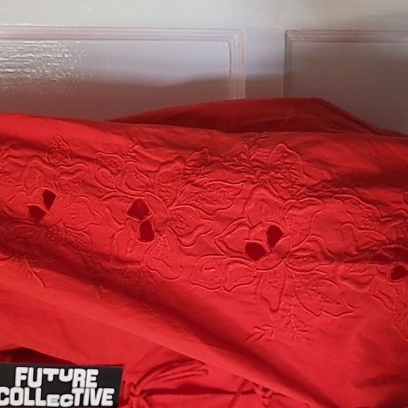 🌻 FUTURE COLLECTIVE - Picture 4 of 6